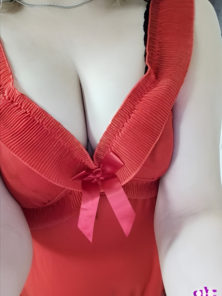 Елена привлекальеная девушка из Мирного цена от 5000 руб