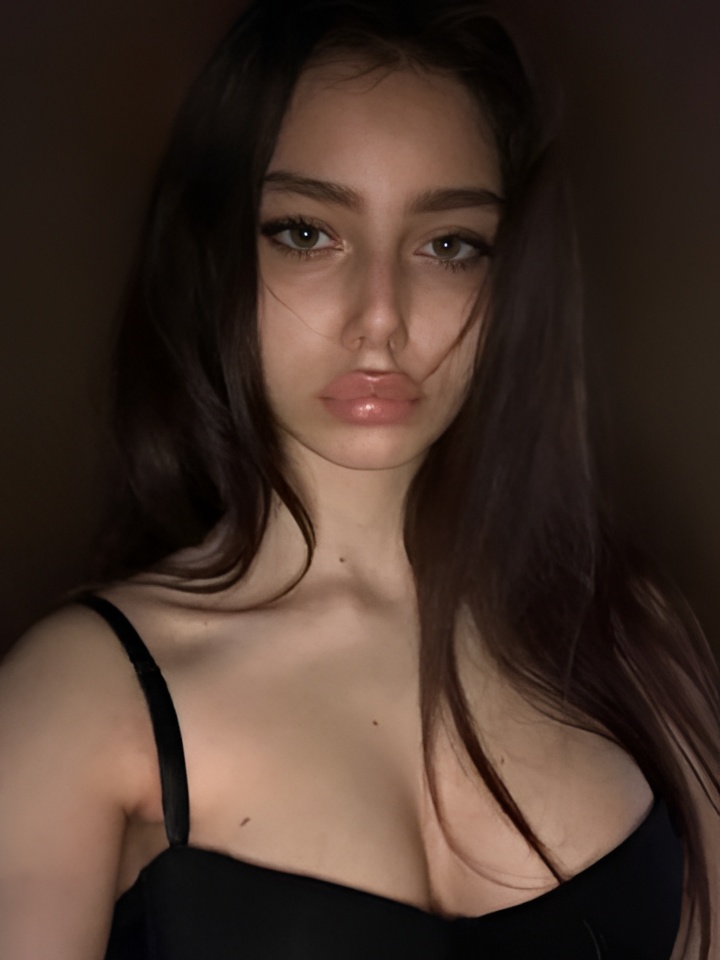 Фрида привлекальеная девушка из Мирного цена от 2500 руб