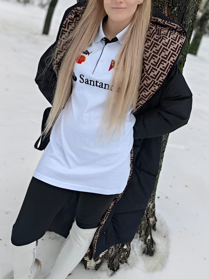 Индира привлекальеная девушка из Мирного цена от 3000 руб