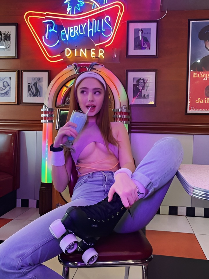 Снежана привлекальеная девушка из Мирного цена от 10000 руб