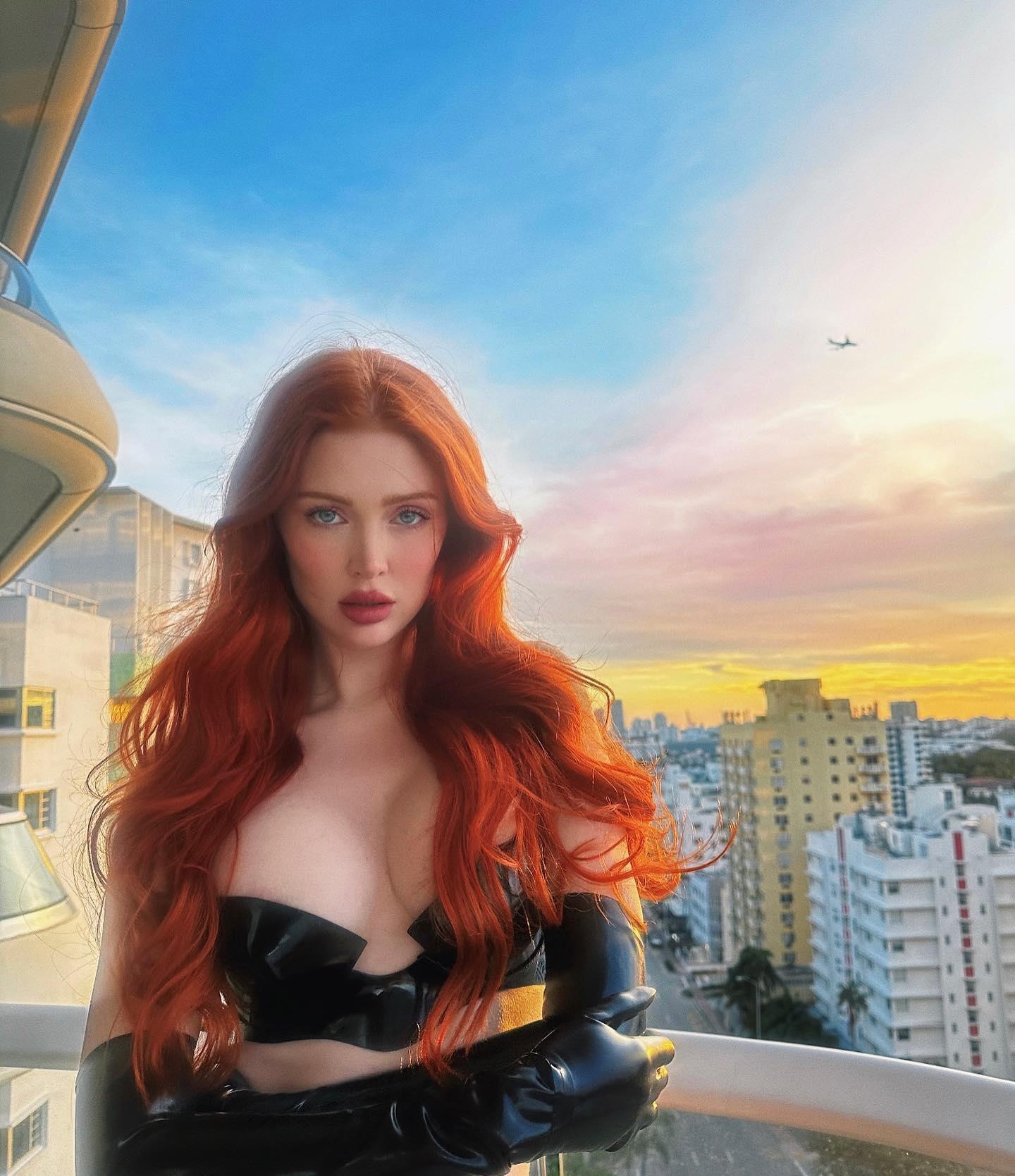 Присцилла привлекальеная девушка из Мирного цена от 7000 руб