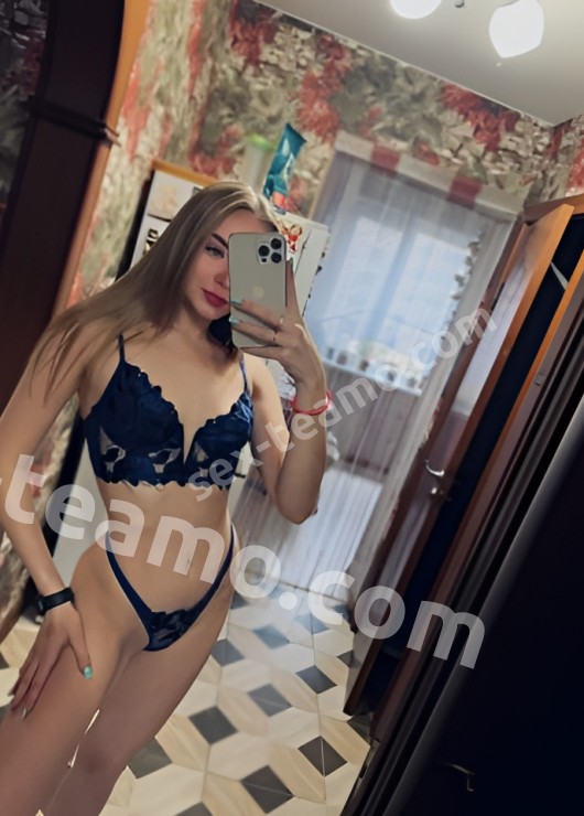 Марина привлекательная девушка из Мирного цена от 1500 руб