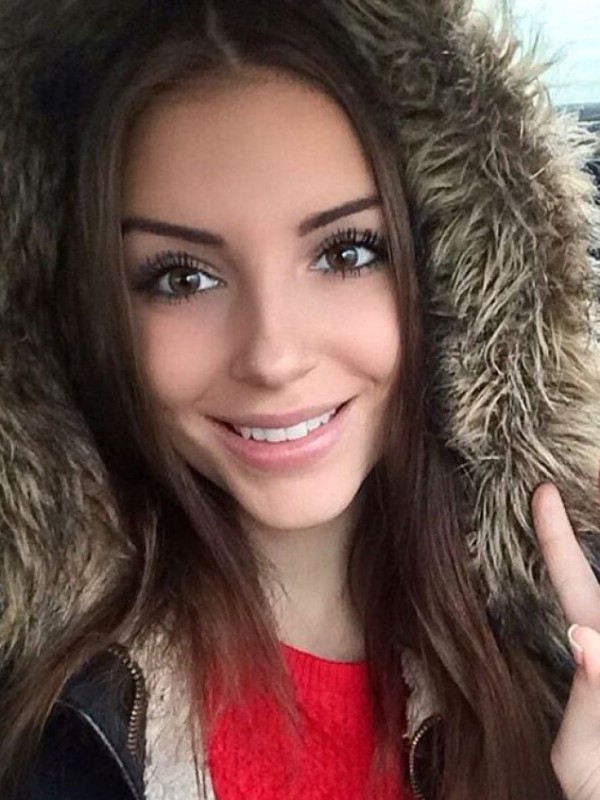 Оксана привлекательная девушка из Мирного цена от 3500 руб