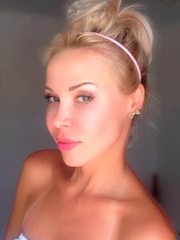 Татьяна привлекательная девушка из Мирного цена от 3000 руб