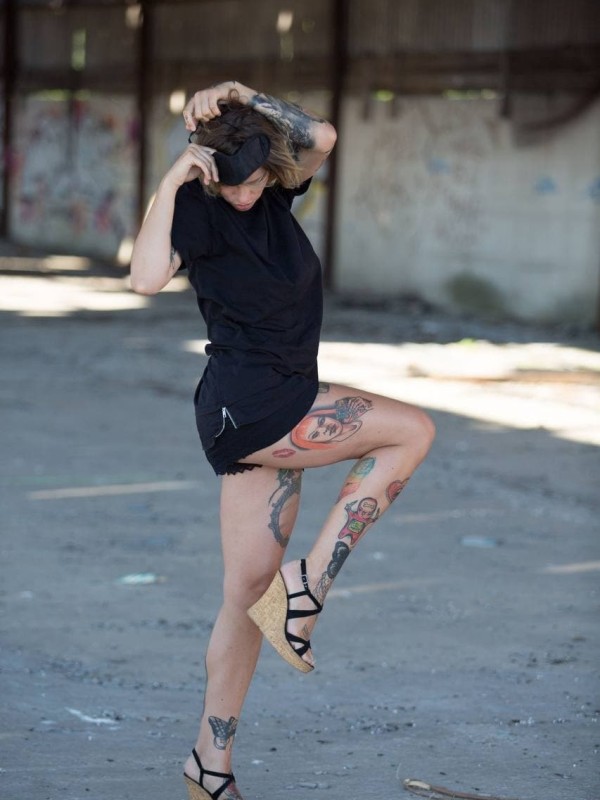 Регина привлекательная девушка из Мирного цена от 3500 руб