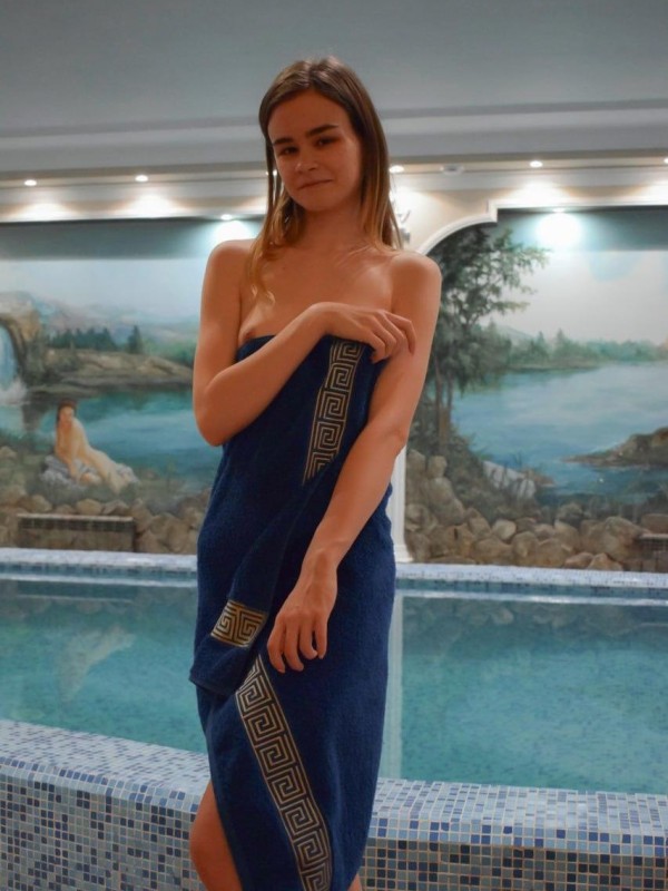 Лейла привлекательная девушка из Мирного цена от 4500 руб